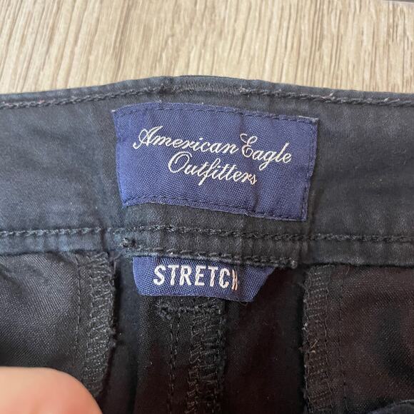 American Eagle AE Stretch Womens Size 8 Navy Chino Shorts Pockets - Picture 3 of 4